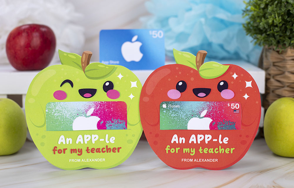 apple shaped gift card holder